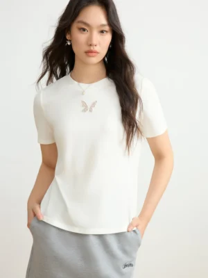 DUSHU Office Lady Hollow Mesh Embroidery Straight Shoulder T-shirt 2025 Spring Summer New Commuter Short-sleeved Top 25DS81307