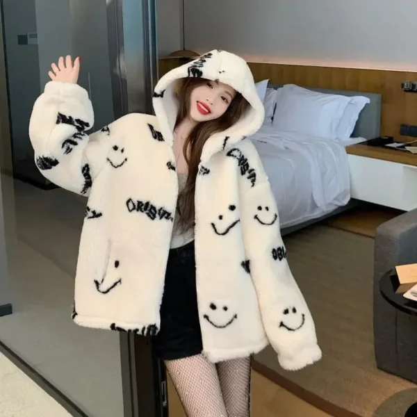 Cute Smiling Face Lamb Wool Coat Women's Korean Sweet Girl Cotton Coat 2023 Autumn/Winter Warm Hooded Short Jacket
